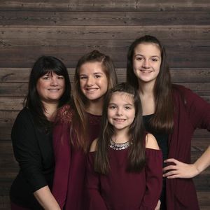 Meet your Posher, Michele